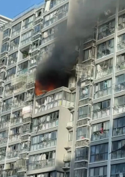 江苏如东一小区疑似天然气泄漏引发爆燃！重视家居安防，让悲剧不再重演！